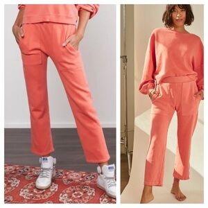 AMO / Zoey straight leg organic cotton sweatpants in coral flame s